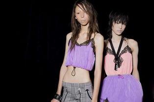 模特吃瓜事件,一场意外引发的舆论漩涡