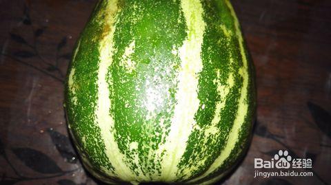 吃瓜怎么挑选好瓜,教你如何挑选出美味多汁的好瓜
